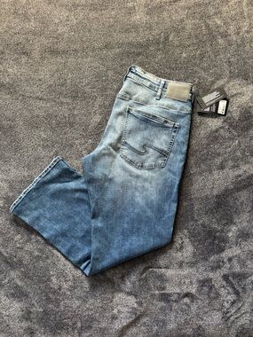 Silver Jeans Light Straight Leg Denim